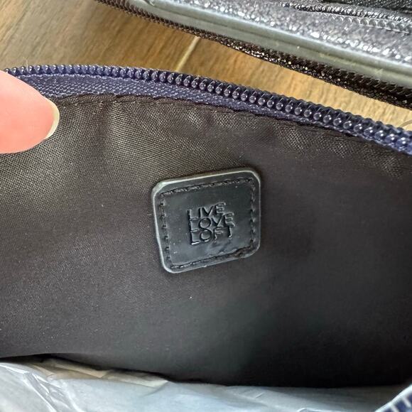 2 Piece Zippered Sequin Bags NEW LOFT Blue Silver Makeup Bag set - Picture 10 of 10